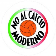 Badge 25mm No al calcio moderno